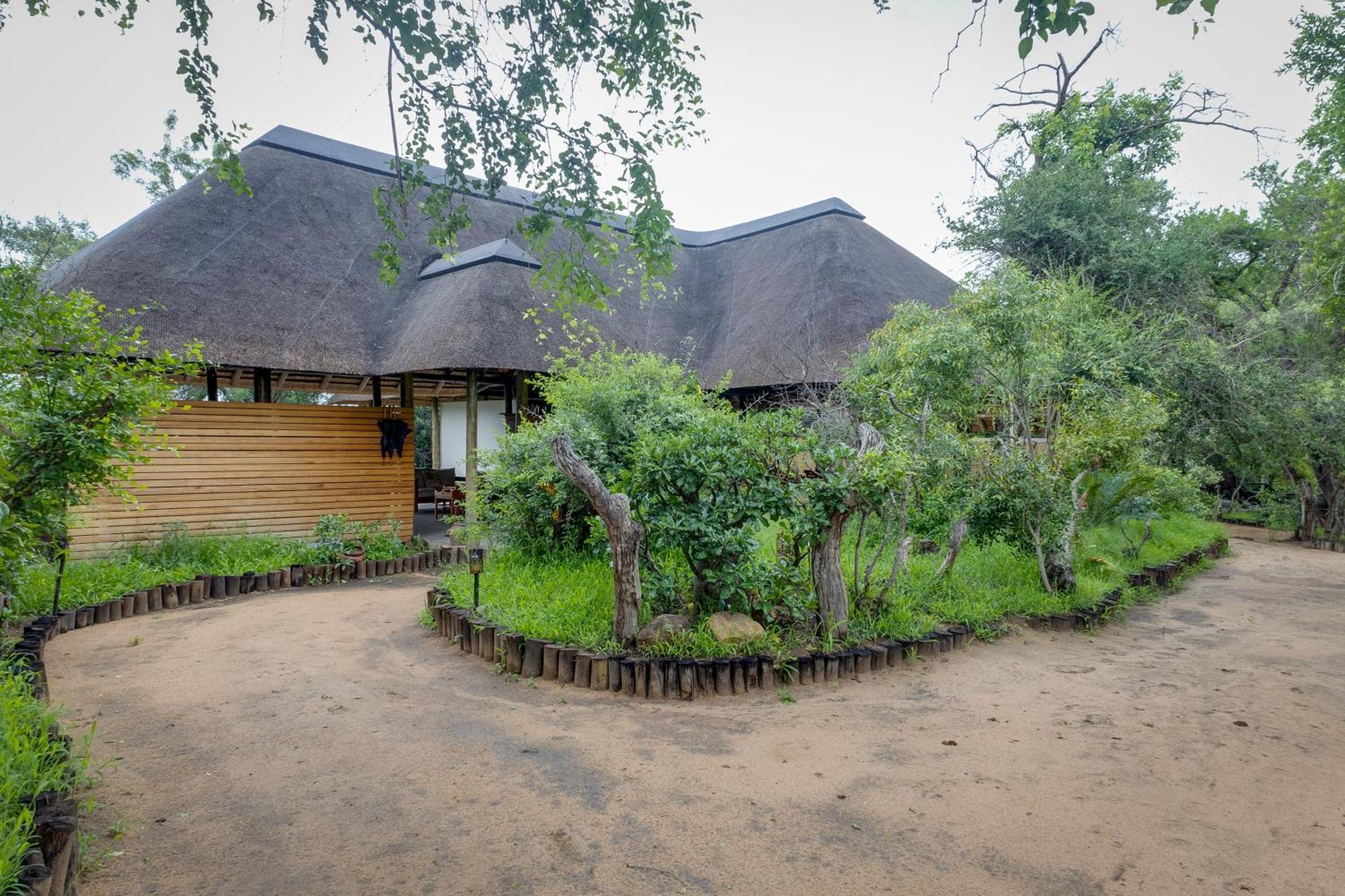 Tangala Safari Camp Villa Thornybush Wildreservaat Buitenkant foto